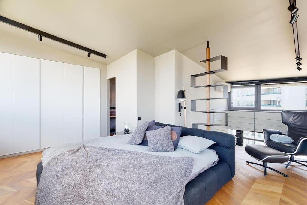 Appartamento Stylovy Loft S Ohromnou Terasou Bratislava Esterno foto